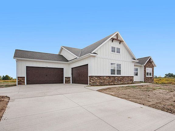 4th image of 3732 Cherry Blossom Dr NE #40