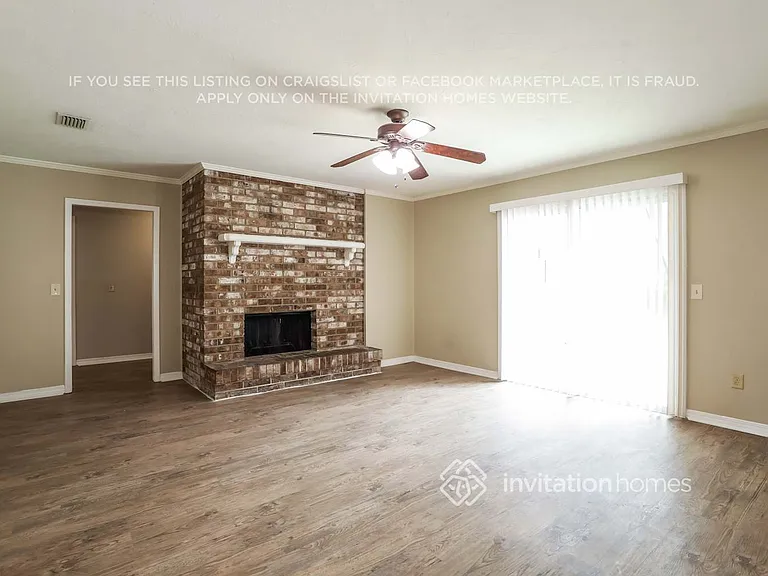 117 Ridgefield Ct — Photo 4