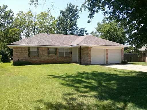 1st image of 2708 Wyandotte Way