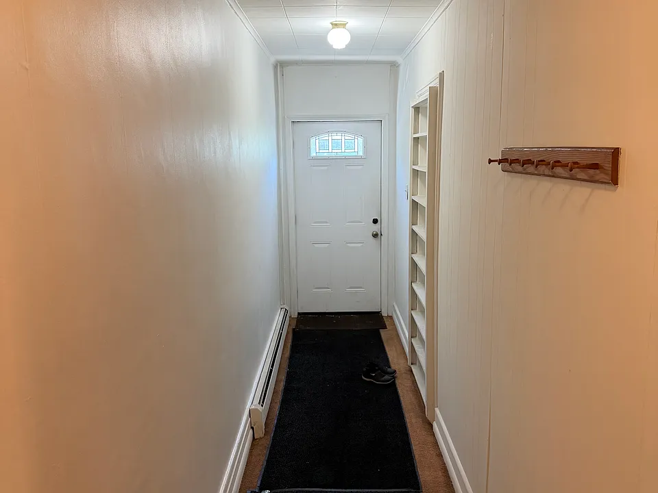 409 Broadway