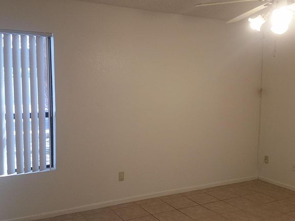 3rd image of 725 E Dana Ave APT 101