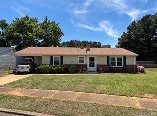 129 Radar Circle Rd, Roanoke Rapids, NC 27870