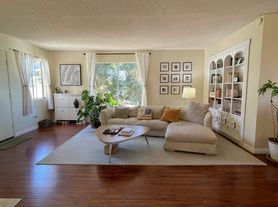658 W 23rd St, San Pedro, CA