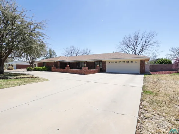 700 Three Cross Dr, Roswell, NM 88201