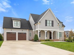 120 Oak Run, Paducah, KY 42001