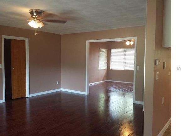3rd image of 1401 Admiral Woodson Ln