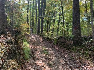 (Undisclosed Address), Irvine, KY 40336