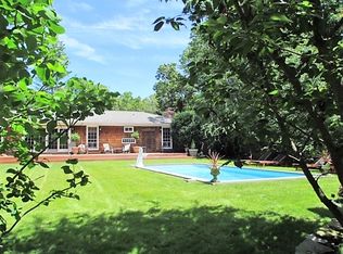 144 Woodbine Dr, East Hampton, NY 11937
