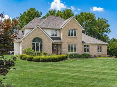 8739 Chateau Dr, Pickerington, OH, 43147