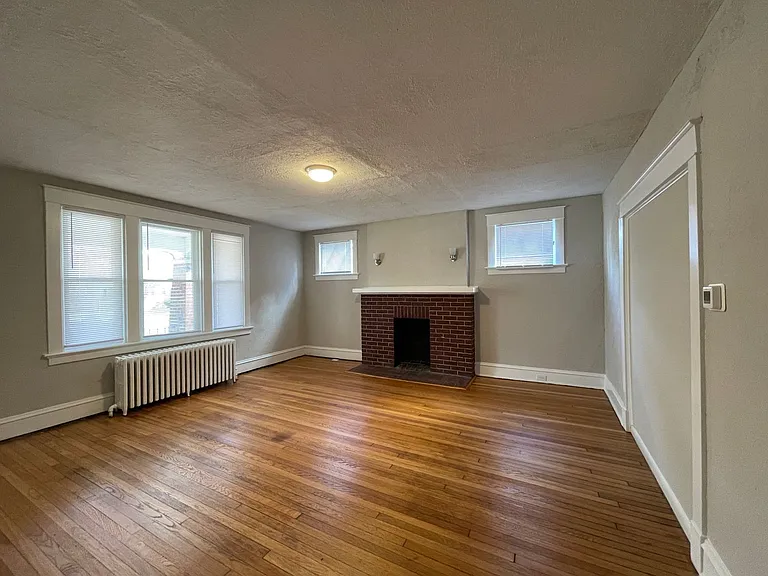 4822 Chamberlayne Ave — Photo 14