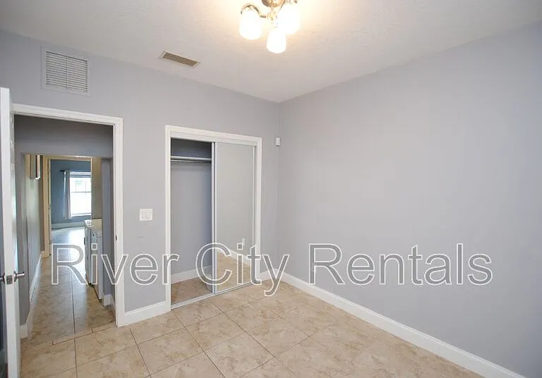 4611 Blount Ave — Photo 15