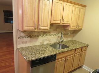 70 Regency Park #70, Ramsey, NJ 07446