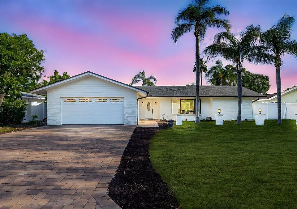 4495 Clearwater Harbor Dr S