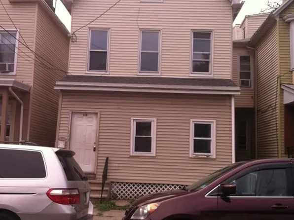 420 Fulton St, Elizabeth, NJ 07206