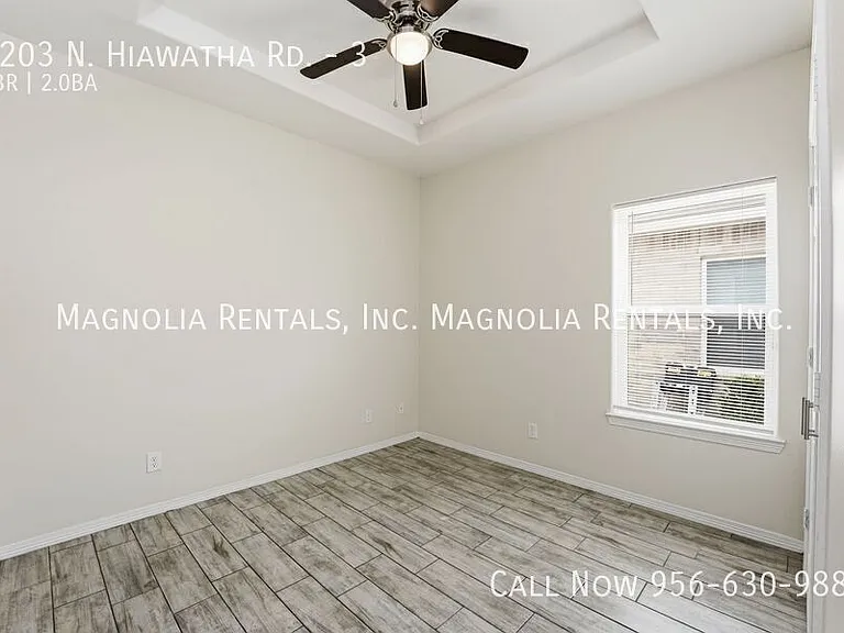 5203 N Hiawatha Dr #3 — Photo 13