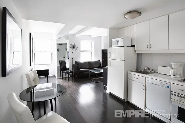 Rented by Empire State Properties | media 10