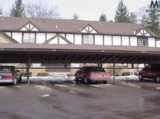 1119 S Indianwood Trl, Walled Lake, MI 48390