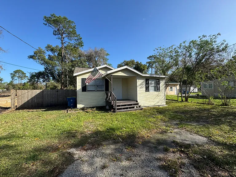 445 Ponce Blvd — Photo 2