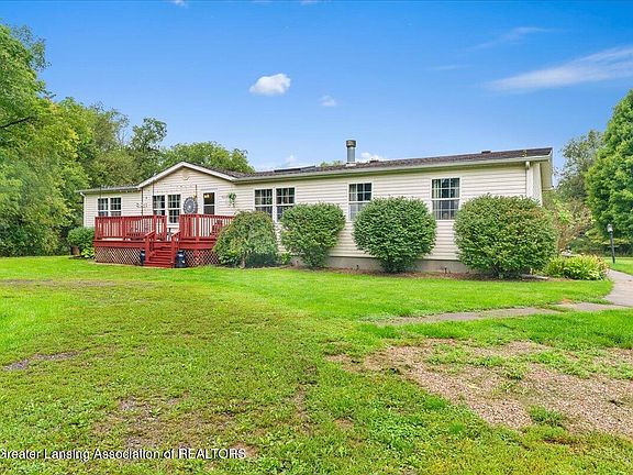 4th image of 9594 River Rd