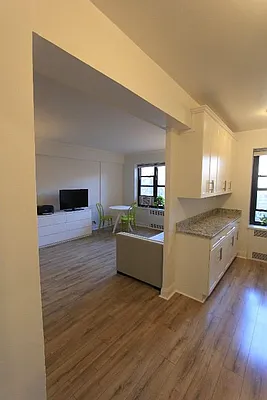 Sold by Hatuka Properties | media 5