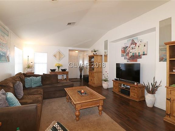 4th image of 7567 W Diablo Dr
