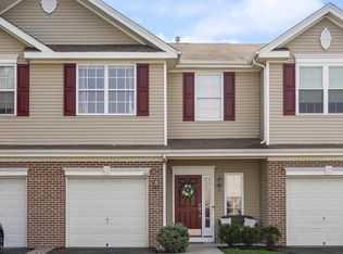 1614 Fela Dr, Riverton, NJ 08077