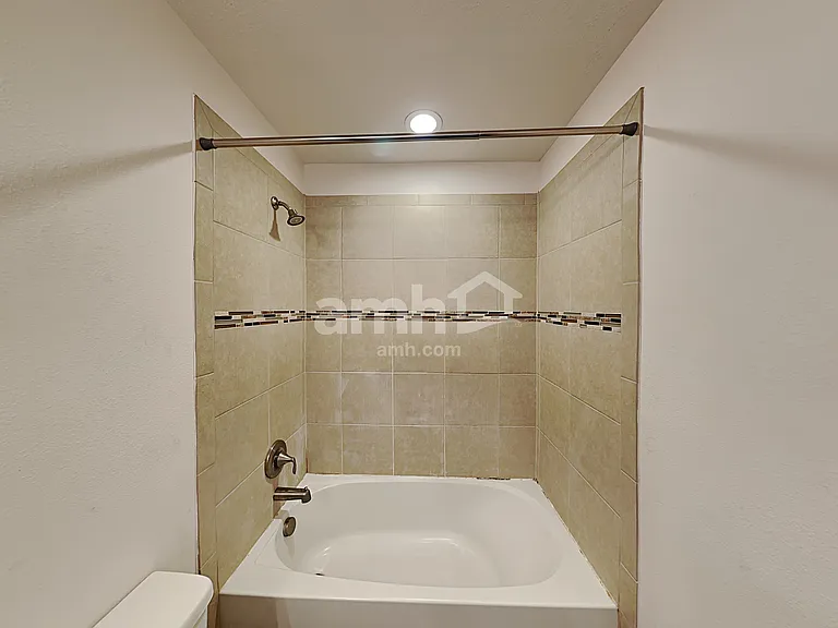 11904 Winterset Cove Dr — Photo 17