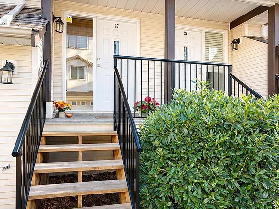 3rd image of 45740 Thomas Rd #27