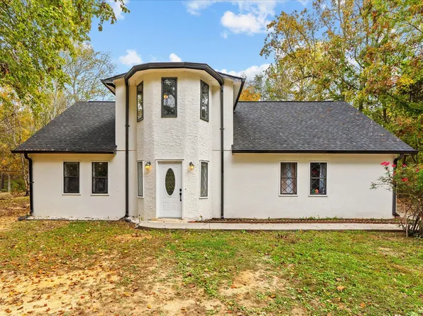 1887 Riverbend Rd, Dalton, GA 30721