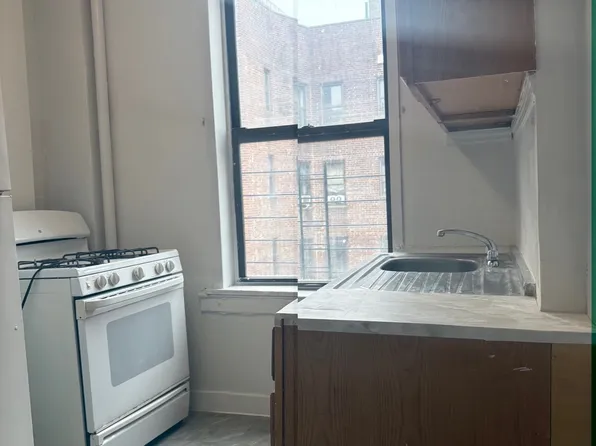 1200 College Ave, Bronx, NY
