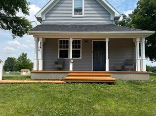254 N East St, Rossville, IN 46065