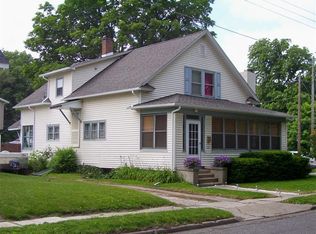 1326 2nd St, La Porte, IN 46350