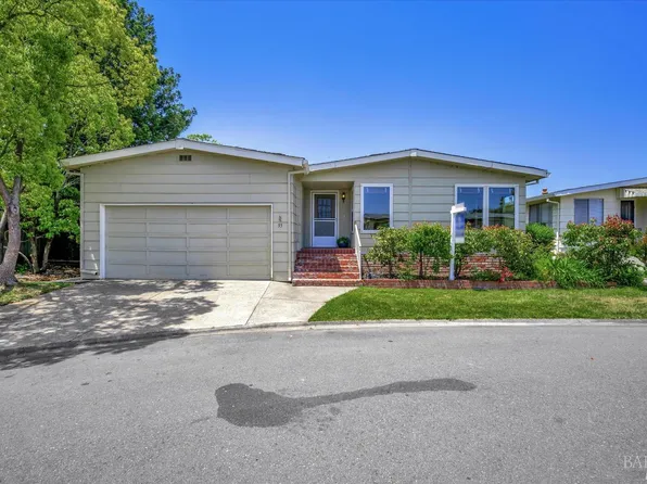 1945 Piner Road #35, Santa Rosa, CA 95403