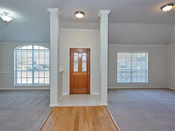 4th image of 3630 Sheldon Dr