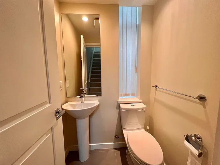 5728 Berton Ave #Townhouse 3 — Photo 3