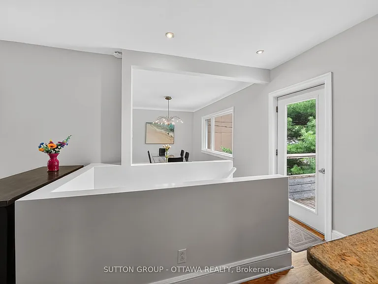 85 Riverdale Ave — Photo 13