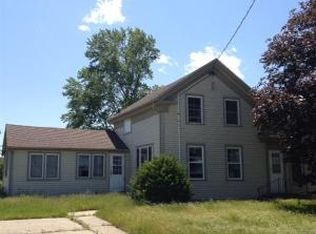 W1811 County Road D, Burlington, WI 53105