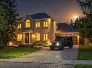 31 Vesta Dr, Richmond Hill, ON L4B2M2