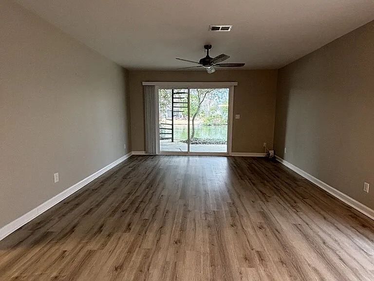 8483 Yadkin Cir #D — Photo 14