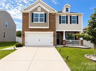 7129 Branch Fork Rd, Charlotte, NC 28215