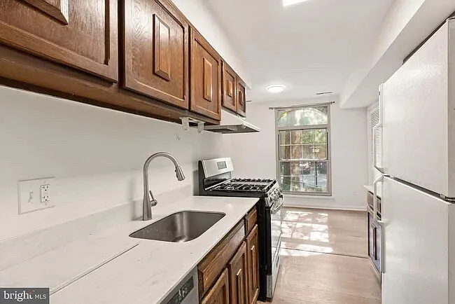 3378 Woodburn Rd #11 — Photo 7