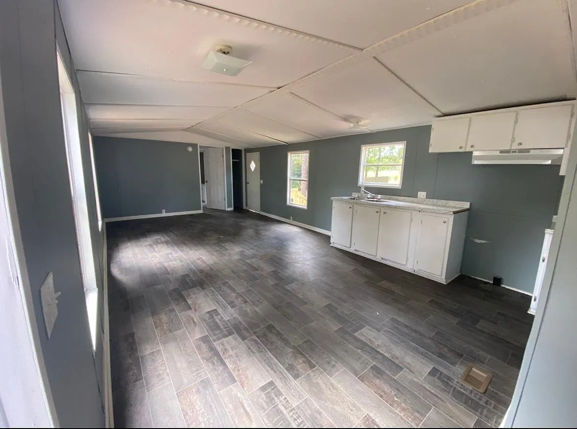 2 bed, $999 — Photo 4