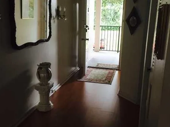 300 SW 130th Ter APT 214B, Pembroke Pines, FL 33027