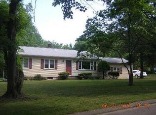 20 Francis Dr, Seymour, CT 06483