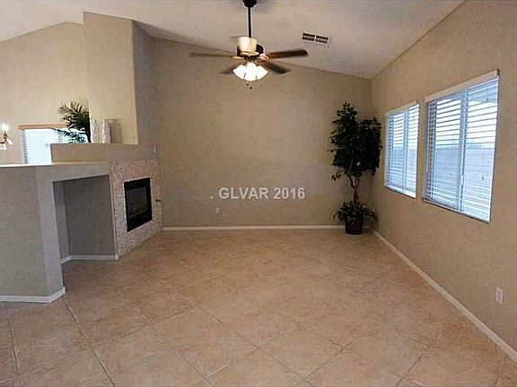 3rd image of 1140 Casady Hollow Ave