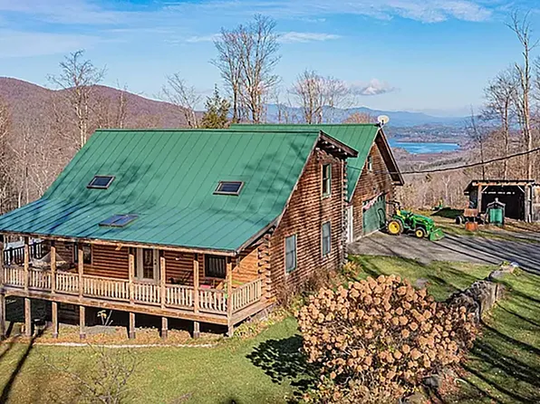 3305 Flint Road, Williamstown, VT 05679