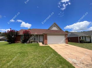 10294 Stephenson Ln, Olive Branch, MS 38654