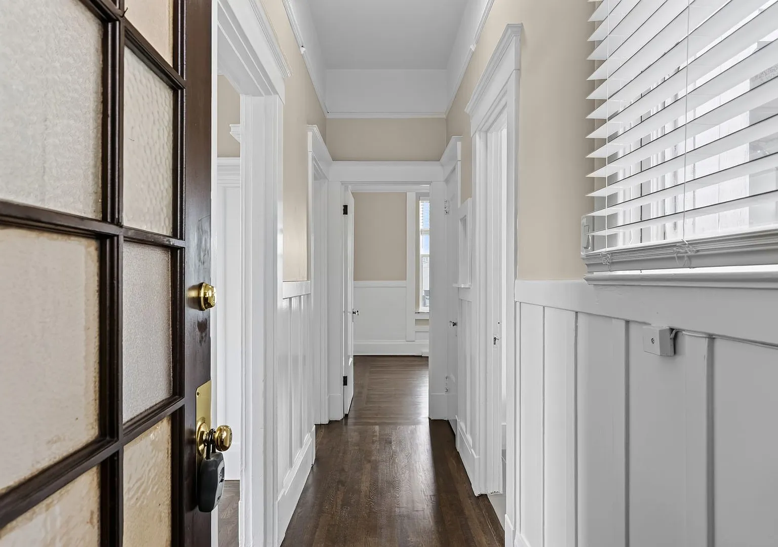 120 Webster Street (737r) — Photo 3