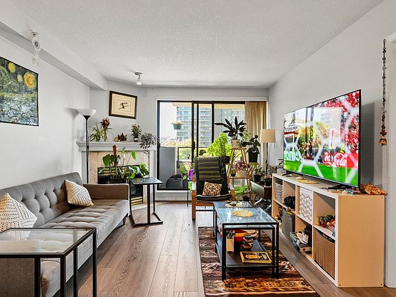 2nd image of 6611 Cooney Rd #602