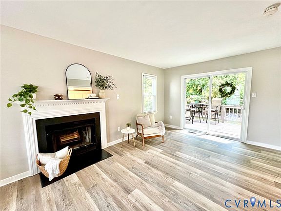 5th image of 7703 Breaker Point Ct